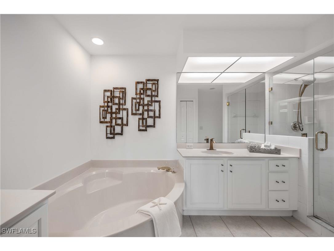 8580 Mystic Greens Way #602 Naples FL 34113 225055956 image30