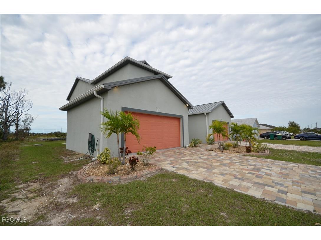 8581 Agate Street Port Charlotte FL 33981 2025000117 image2