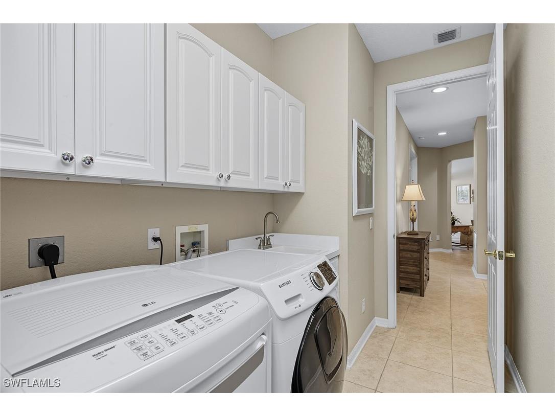 8582 Pepper Tree Way Naples FL 34114 225071200 image28