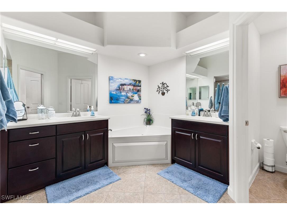 8583 Via Lungomare Circle #202 Estero FL 33928 225075426 image18