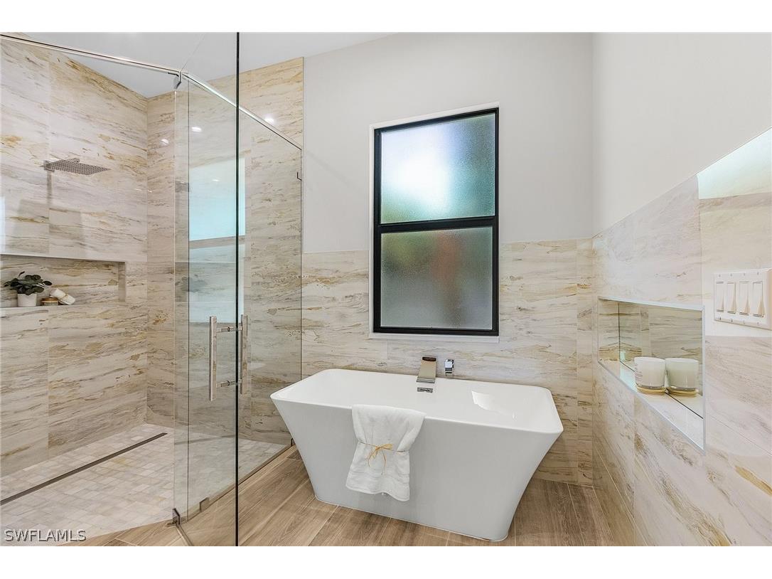 859 108th Avenue N Naples FL 34108 226011400 image20