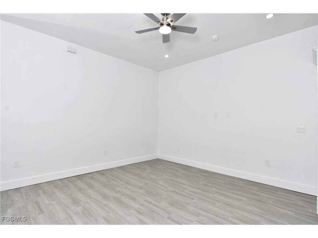859 Eisenhower Boulevard Lehigh Acres FL 33974 2026005877 image39