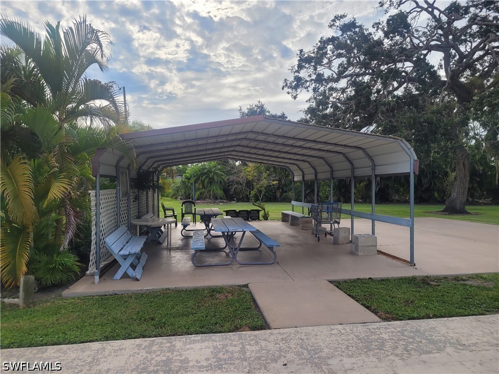 859 Manatee Road Naples FL 34114 226025605 image20