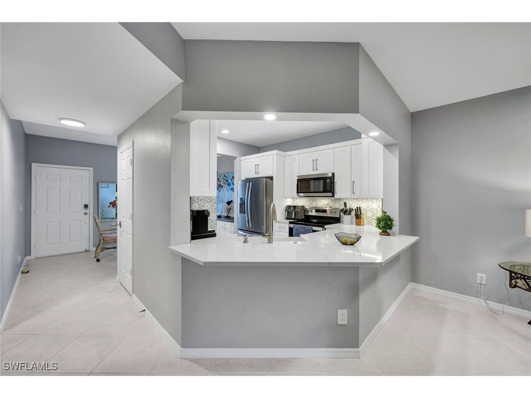 859 Tanbark Drive #103 Naples FL 34108 225068078 image4