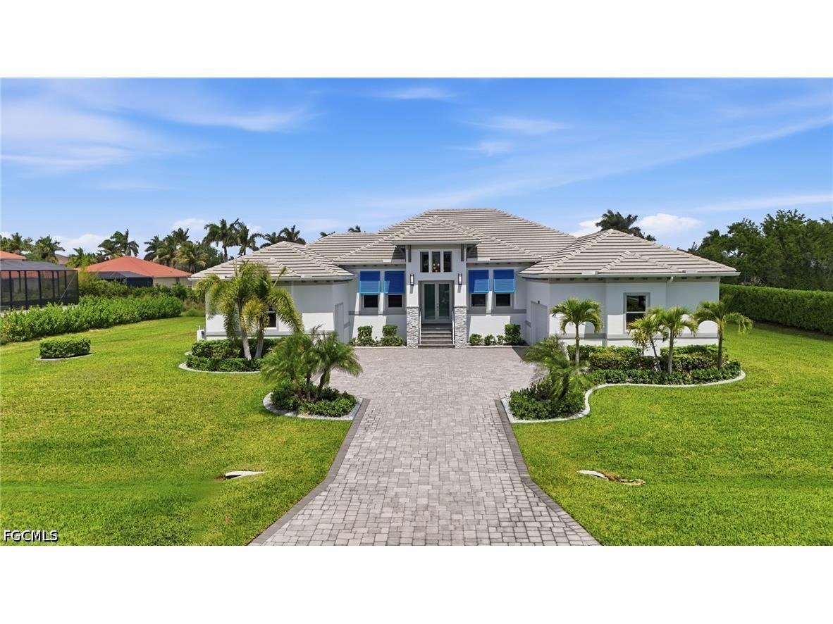 8590 Belle Meade Drive Fort Myers FL 33908 2026016807 image2