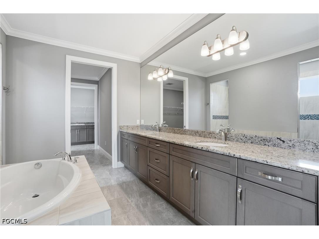 8590 Belle Meade Drive Fort Myers FL 33908 2026016807 image21