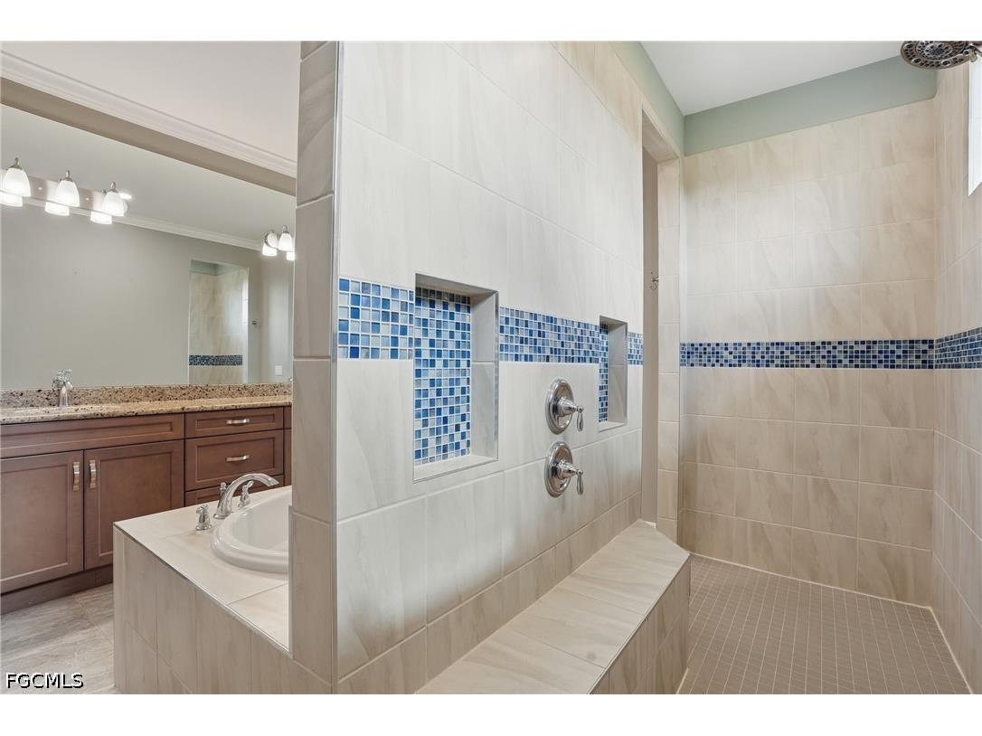 8590 Belle Meade Drive Fort Myers FL 33908 2026016807 image23
