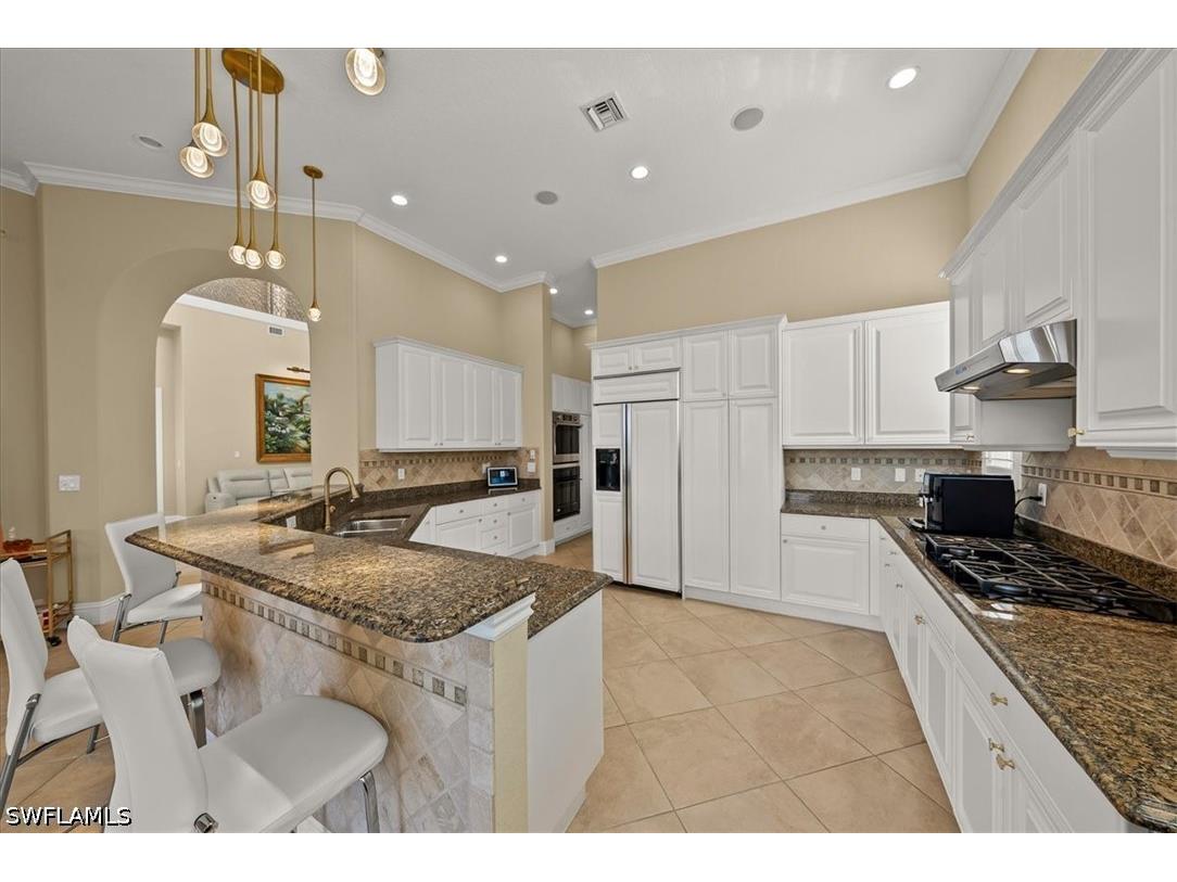 8593 Bellagio Drive Naples FL 34114 226015556 image6
