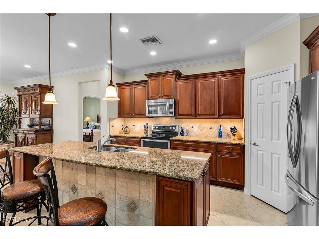 8595 Palermo Court Naples FL 34114 225084682 image7