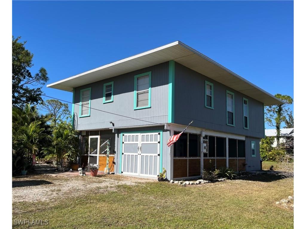 8595 Redwood Drive Saint James City FL 33956 224100485 image1