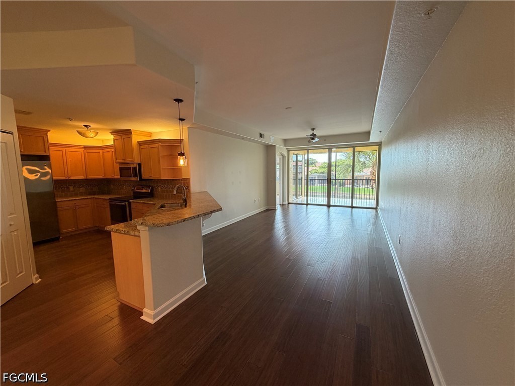 8597 Via Garibaldi Circle #207 Estero FL 33928 2026025528 image8