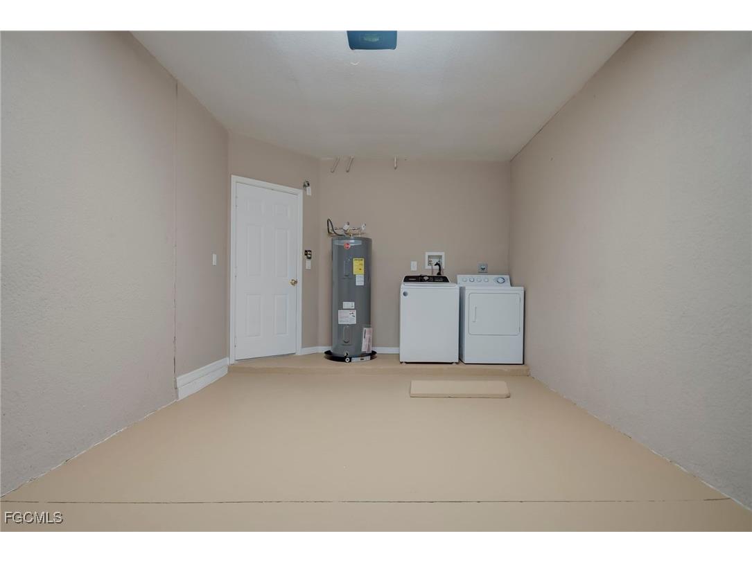 8599 Athena Court Lehigh Acres FL 33971 2025023476 image21