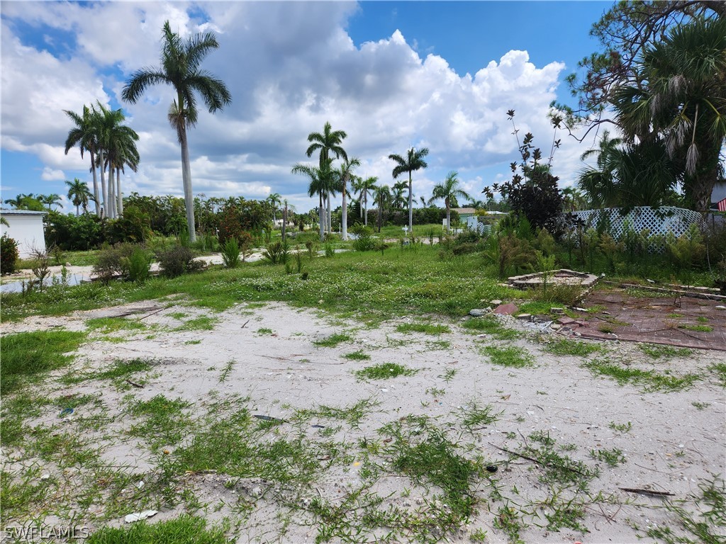 86 Sycamore Lane Fort Myers FL 33908 224046377 image1