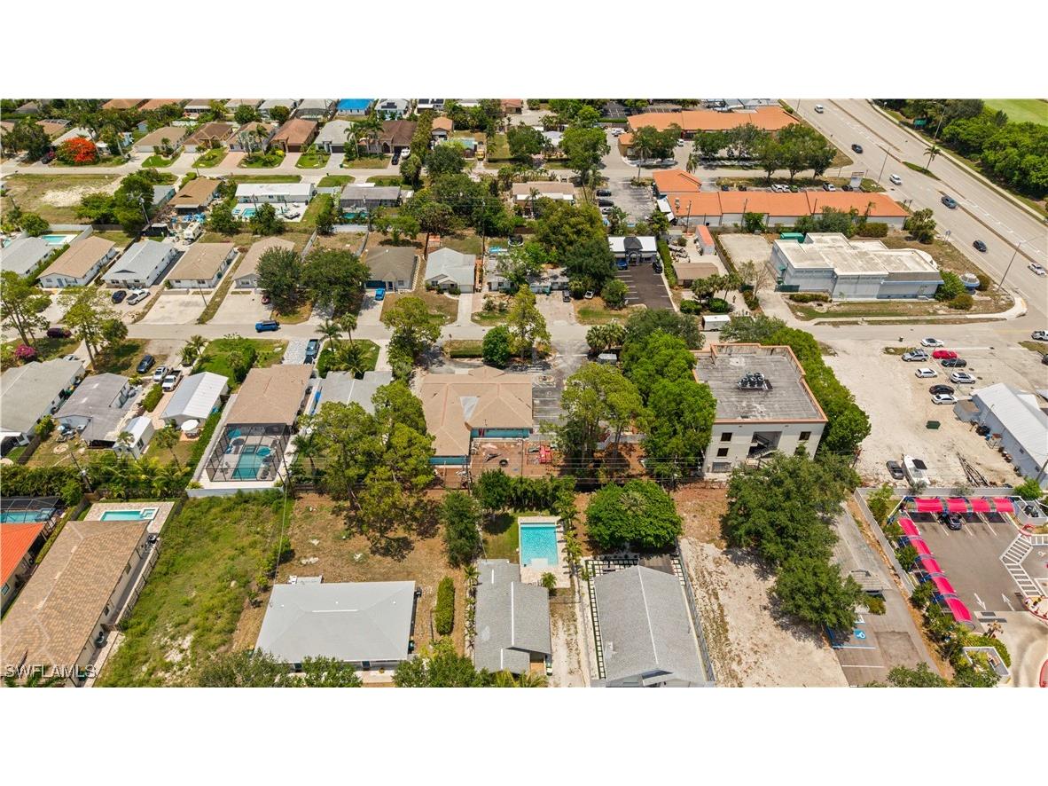 860 102nd Avenue N Naples FL 34108 225050829 image7