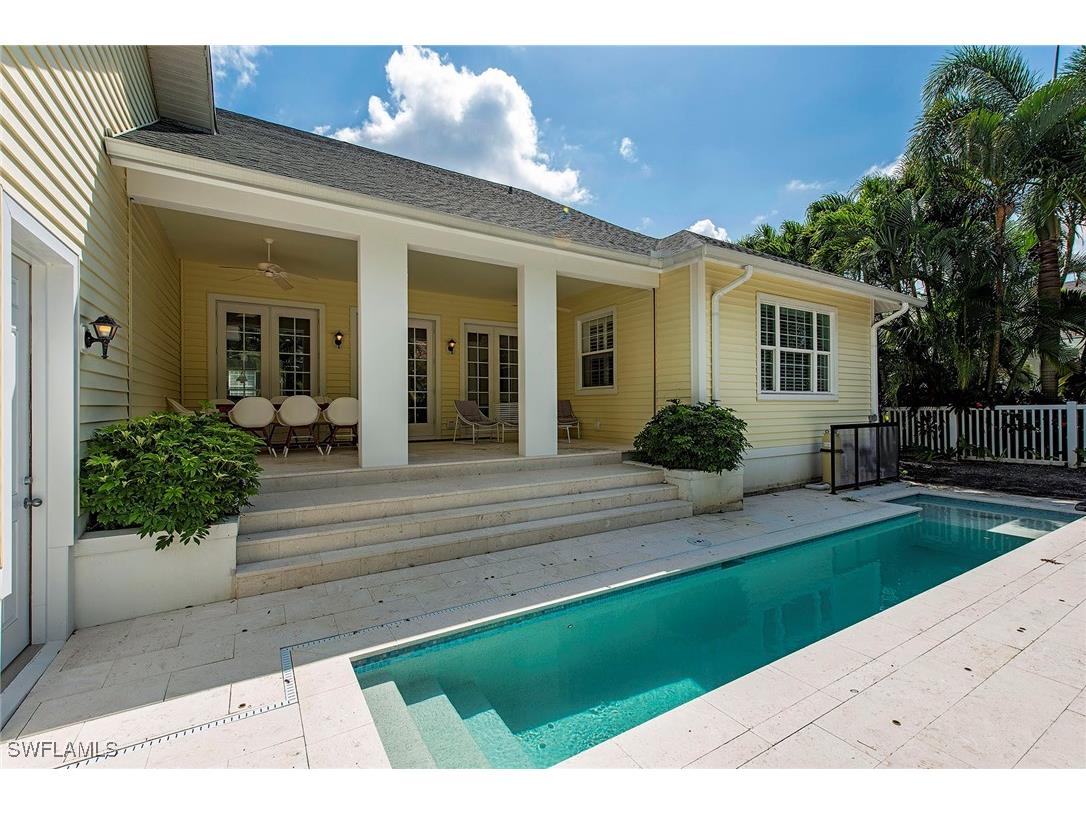 860 7th Street S Naples FL 34102 225066930 image13