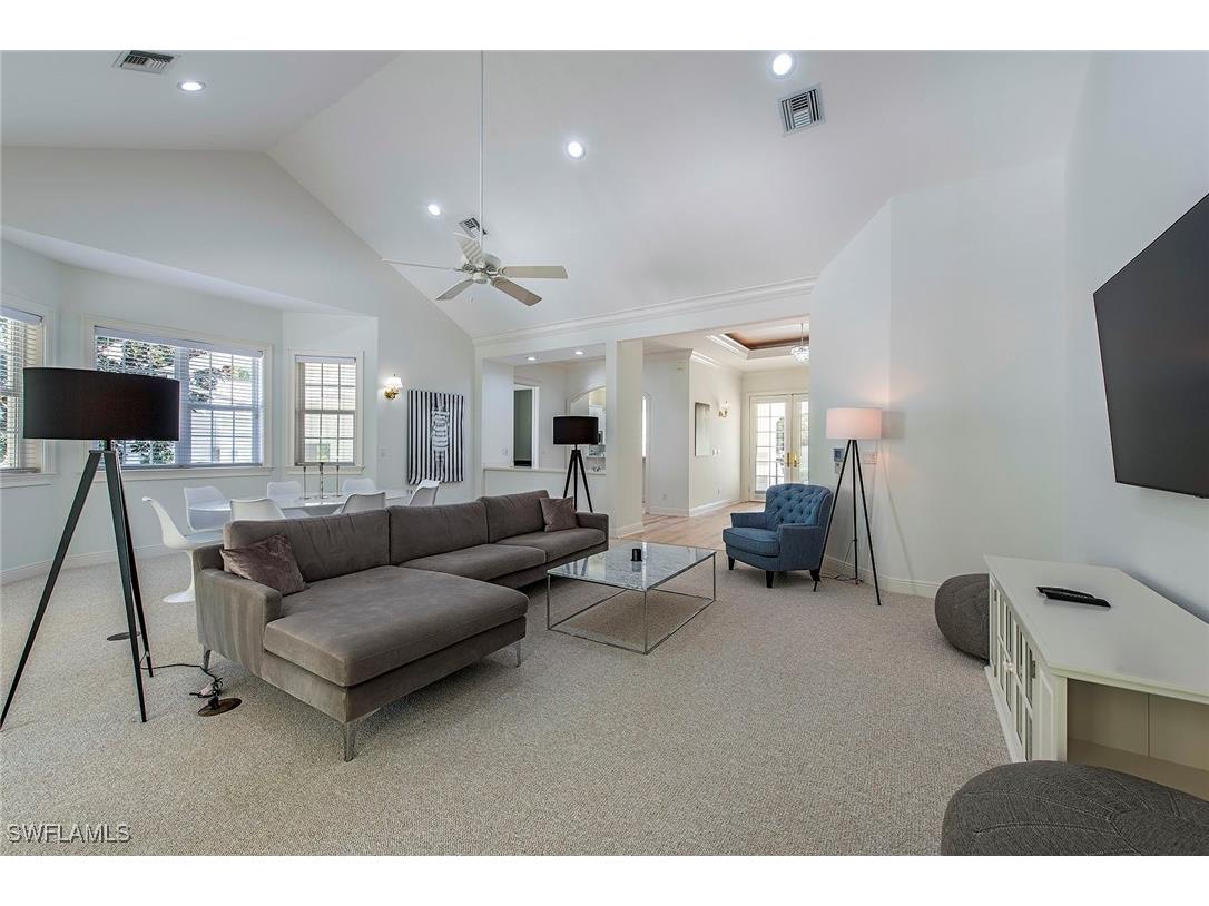 860 7th Street S Naples FL 34102 225066930 image3