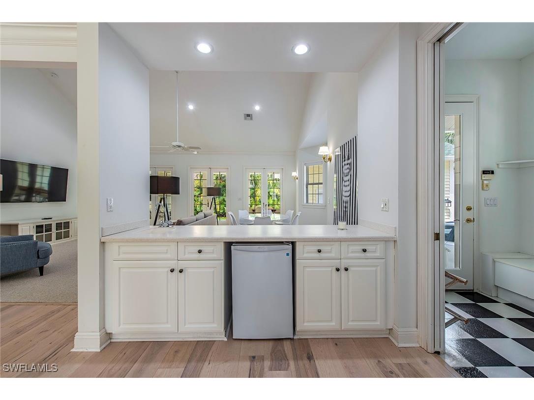 860 7th Street S Naples FL 34102 225066930 image6