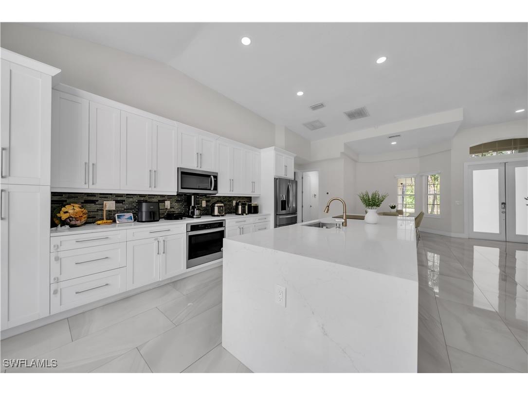 860 Desoto Boulevard N Naples FL 34120 225079370 image16