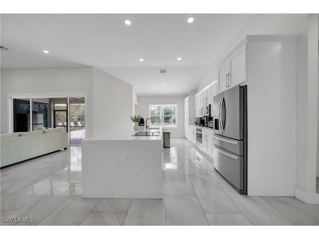 860 Desoto Boulevard N Naples FL 34120 225079370 image17