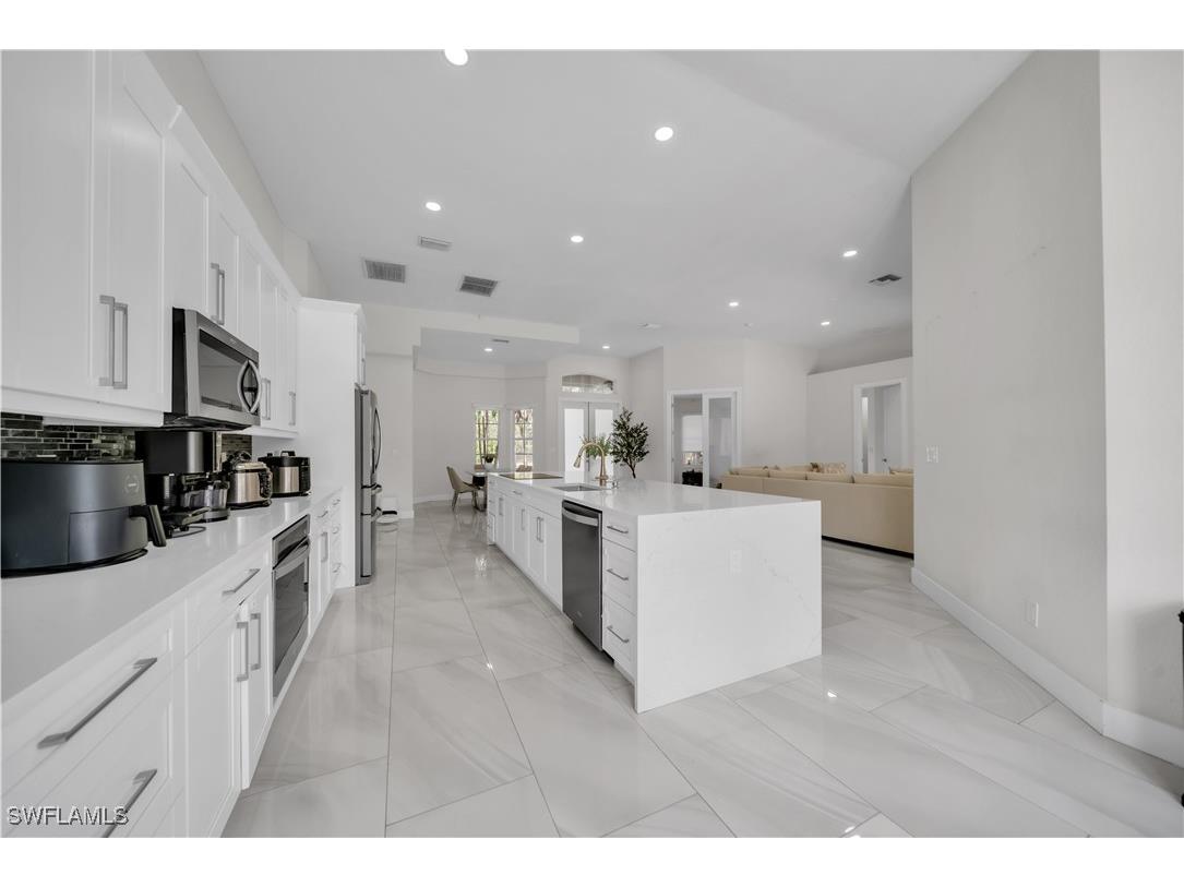 860 Desoto Boulevard N Naples FL 34120 225079370 image18