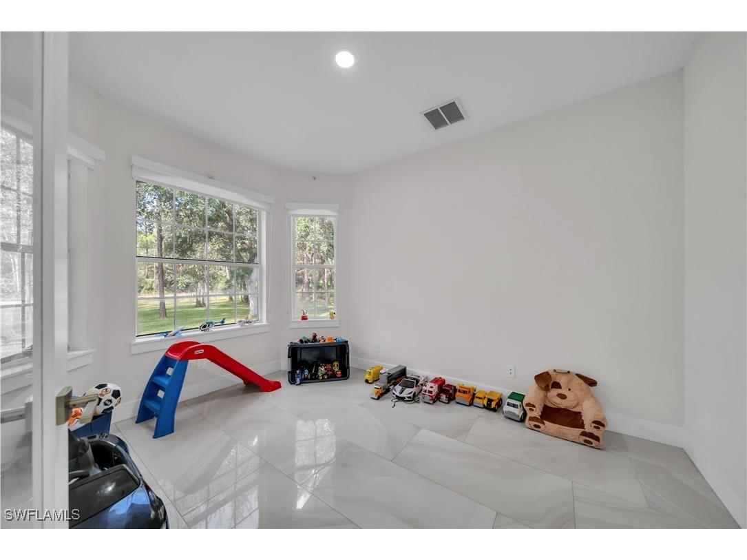 860 Desoto Boulevard N Naples FL 34120 225079370 image20