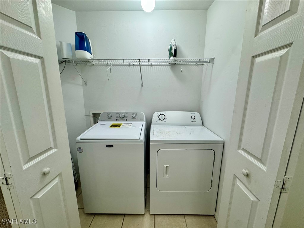 860 Hampton Circle #165 Naples FL 34105 225064640 image30