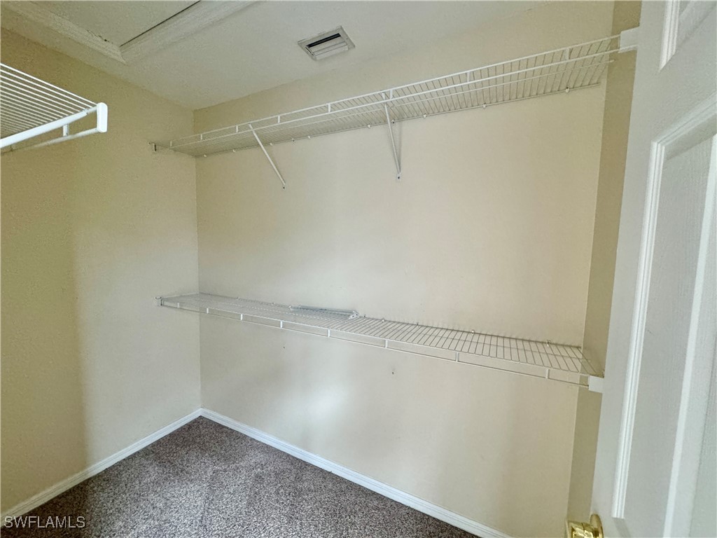 860 Hampton Circle #165 Naples FL 34105 225064640 image9