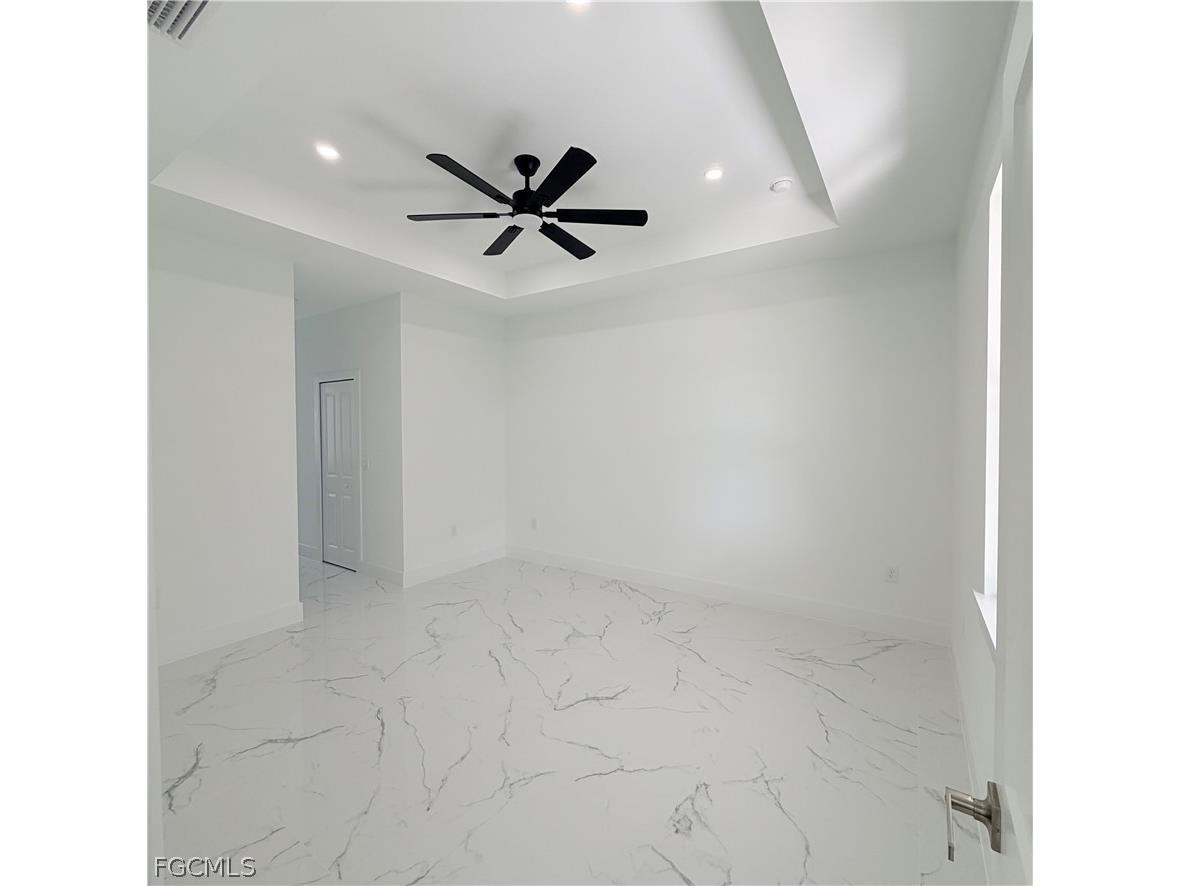 860 Kildare Street E Lehigh Acres FL 33974 2026010408 image21