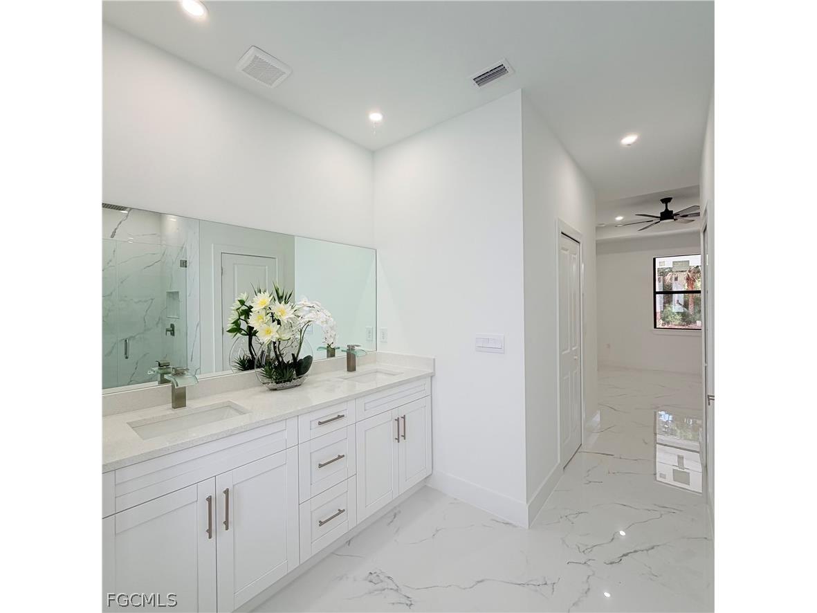 860 Kildare Street E Lehigh Acres FL 33974 2026010408 image32