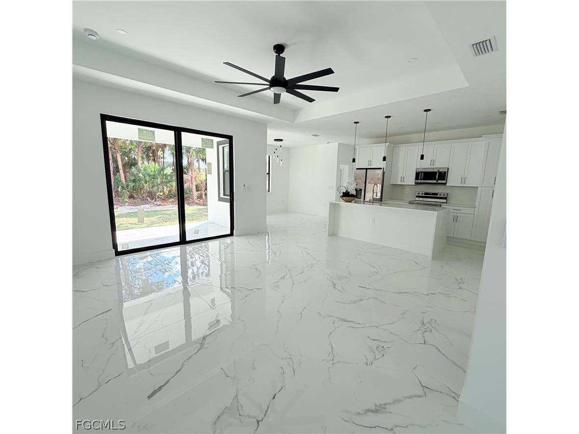 860 Kildare Street E Lehigh Acres FL 33974 2026010408 image6