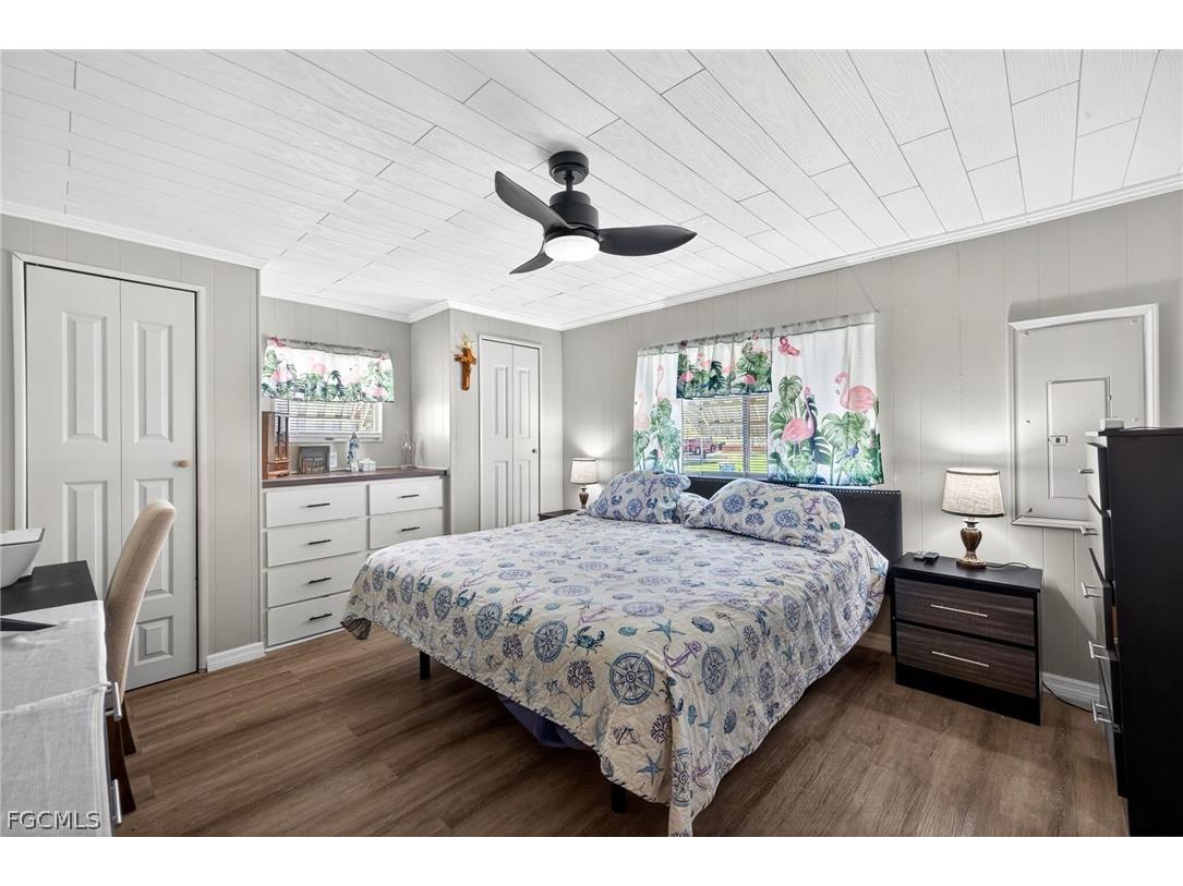 860 Moonlight Drive North Fort Myers FL 33917 2026013595 image10