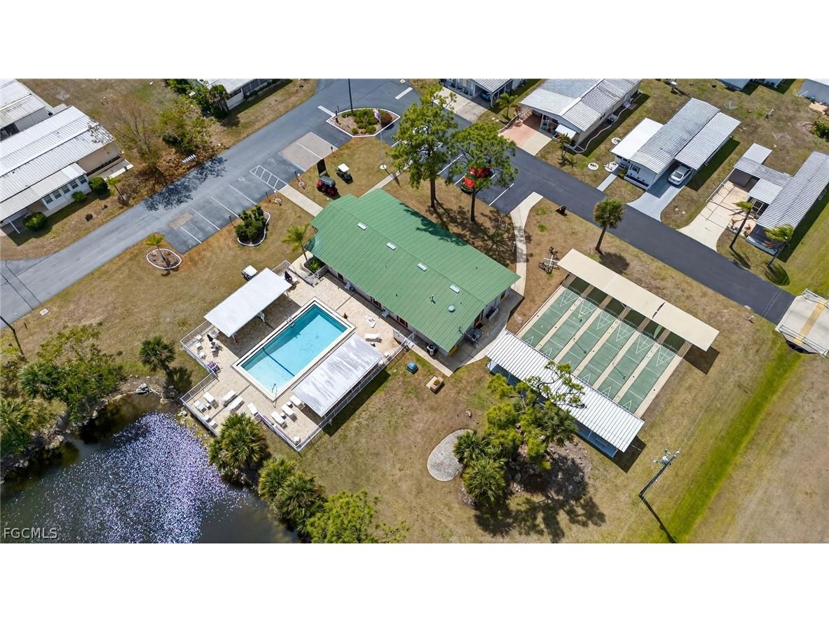 860 Moonlight Drive North Fort Myers FL 33917 2026013595 image25