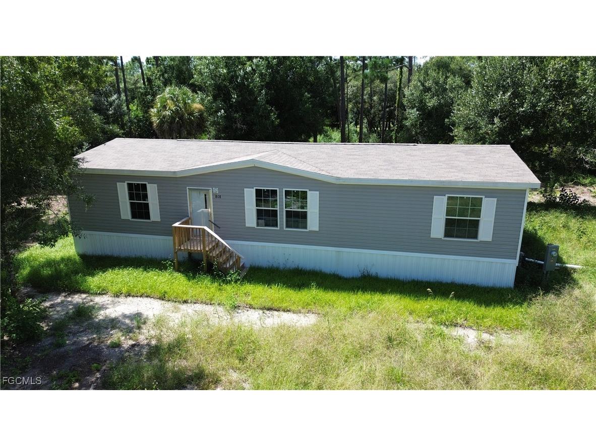 860 N Live Oak Street Clewiston FL 33440 2025017703 image1