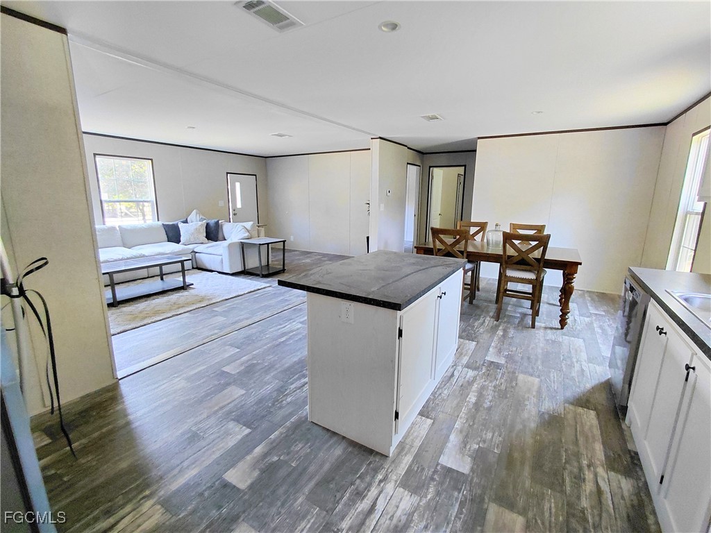 860 N Live Oak Street Clewiston FL 33440 2025017703 image3