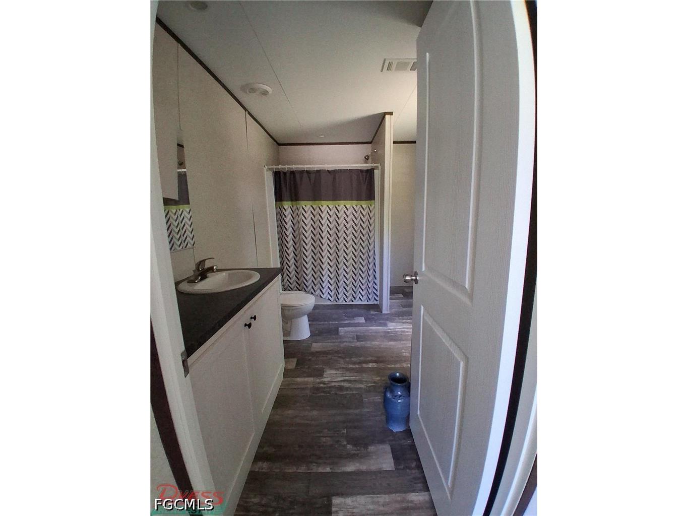 860 N Live Oak Street Clewiston FL 33440 2026016884 image17