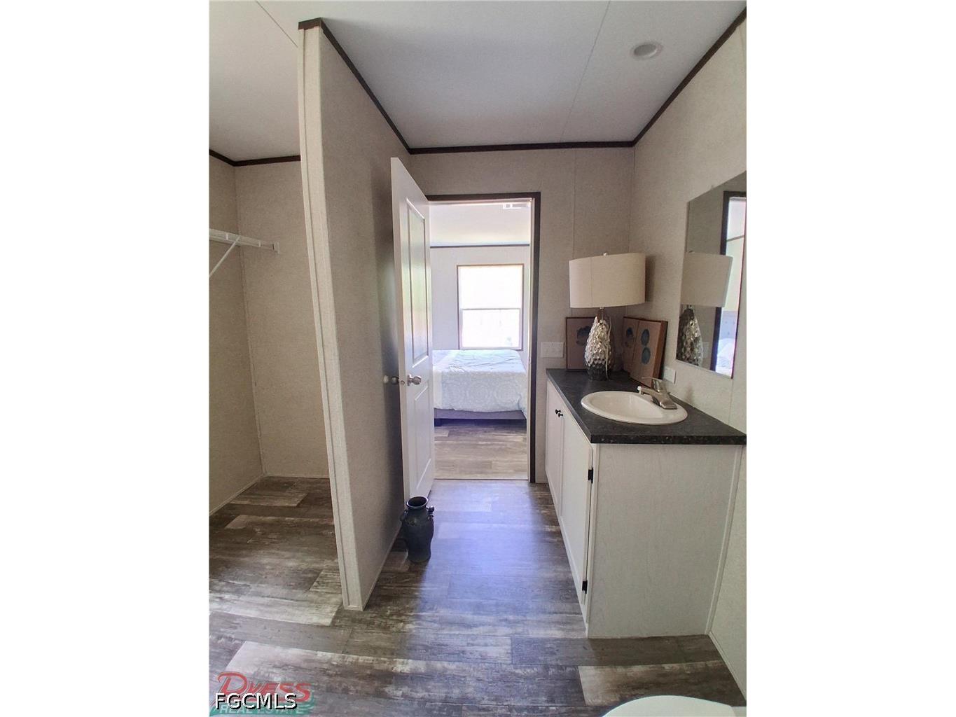 860 N Live Oak Street Clewiston FL 33440 2026016884 image9