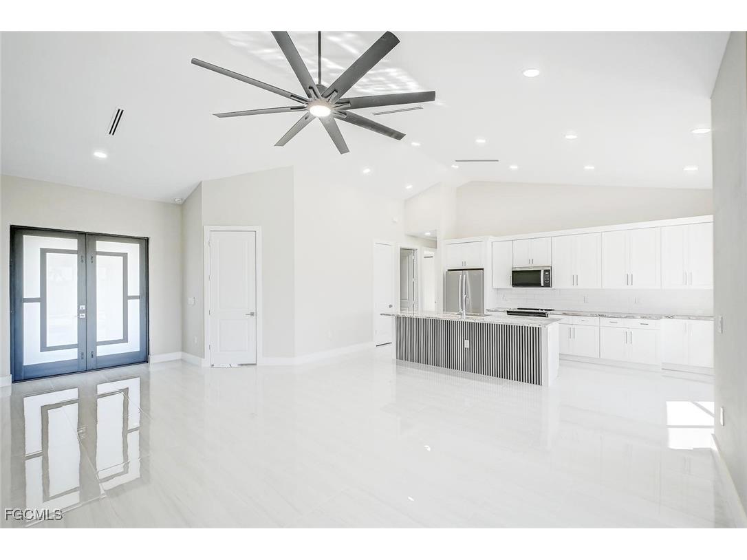 860 NE 6th Avenue Cape Coral FL 33909 2025017009 image27