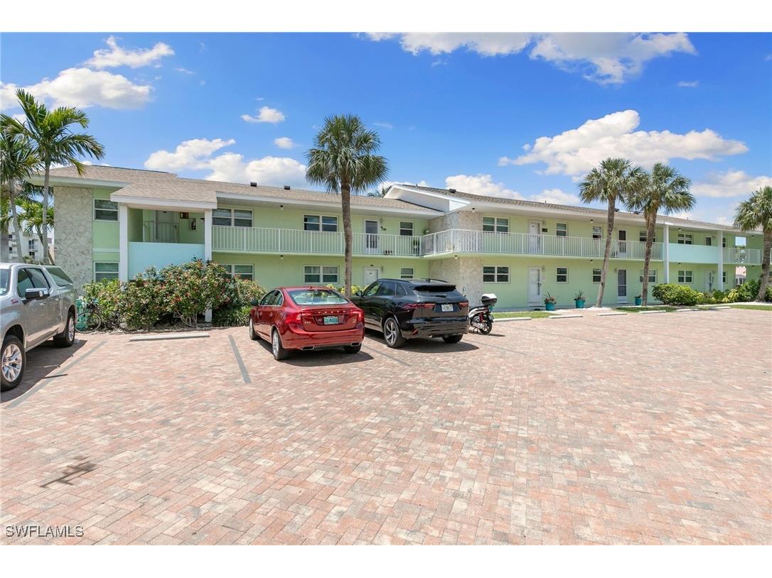 860 Panama Court #103 Marco Island FL 34145 226003642 image33