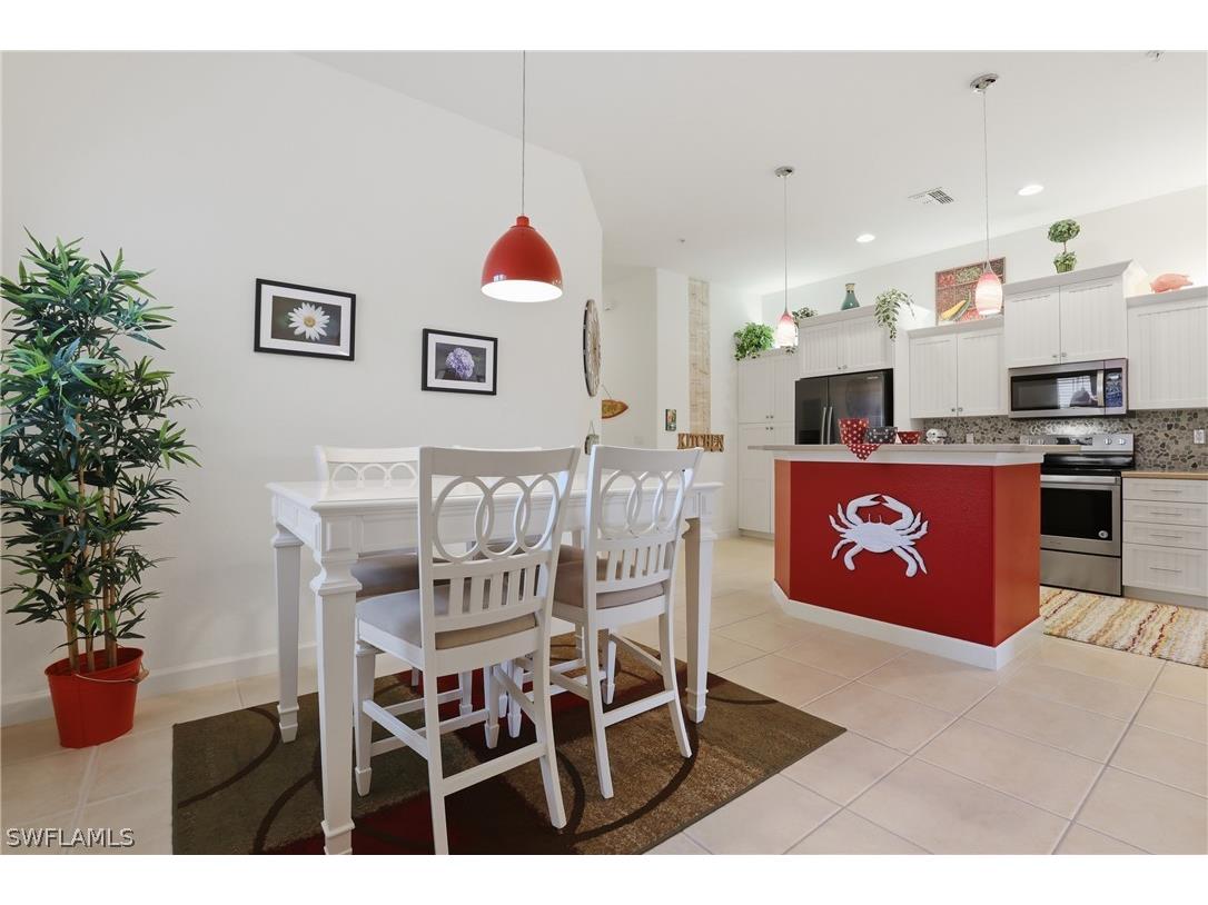 8601 Piazza Del Lago Circle #203 Estero FL 33928 226012418 image10