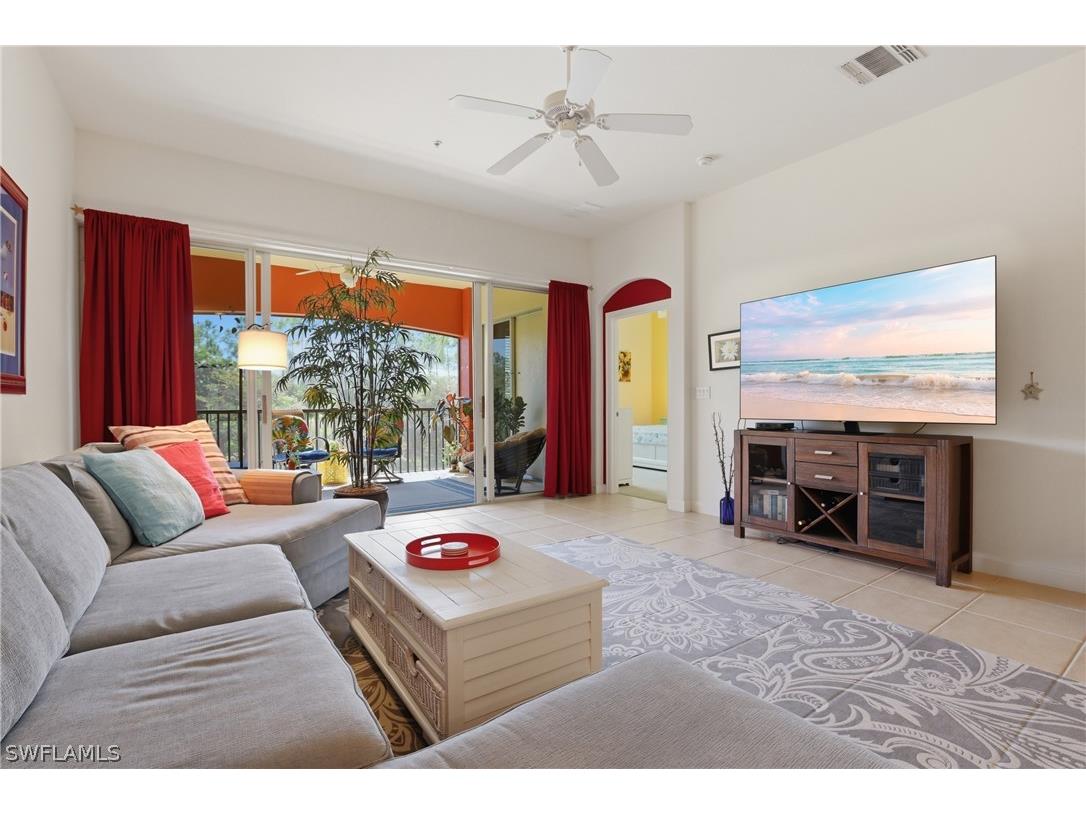 8601 Piazza Del Lago Circle #203 Estero FL 33928 226012418 image4