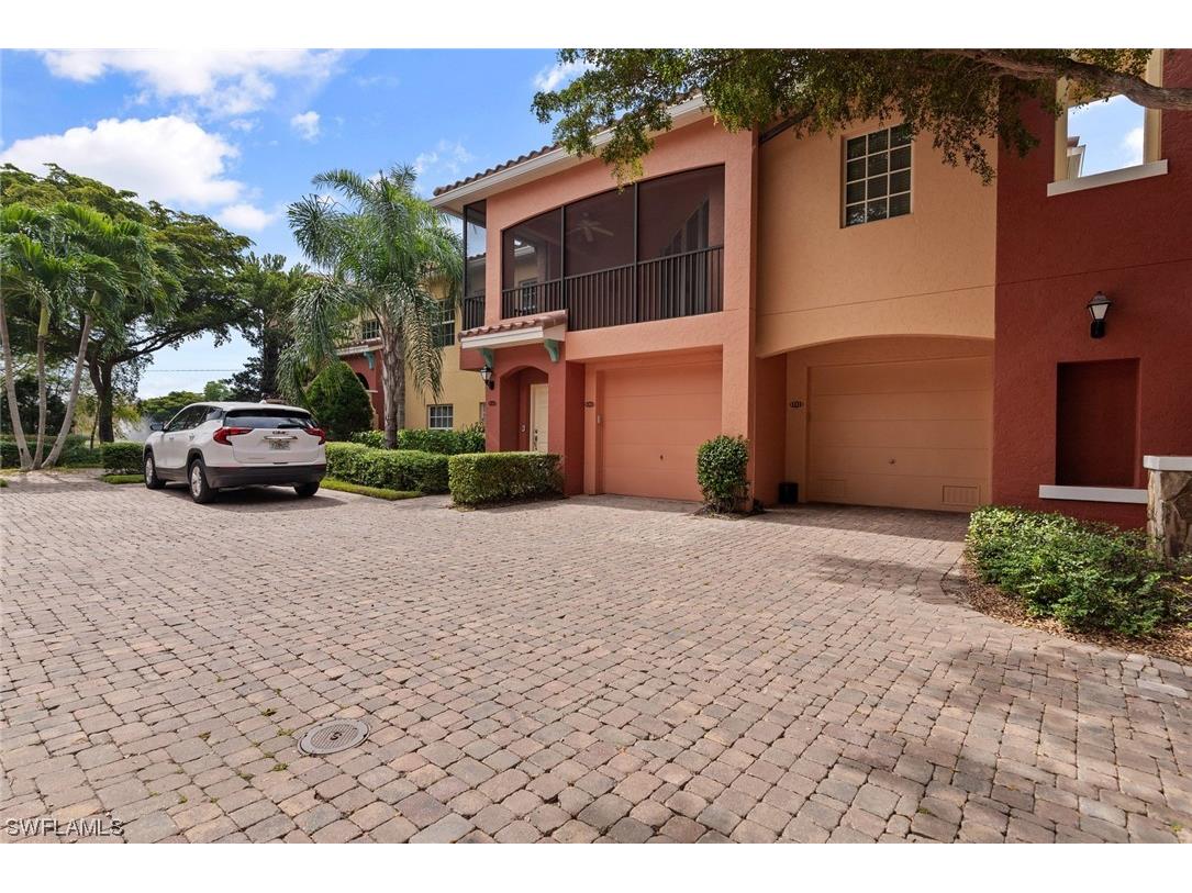 8601 Via Rapallo Drive #201 Estero FL 33928 223074967 image1