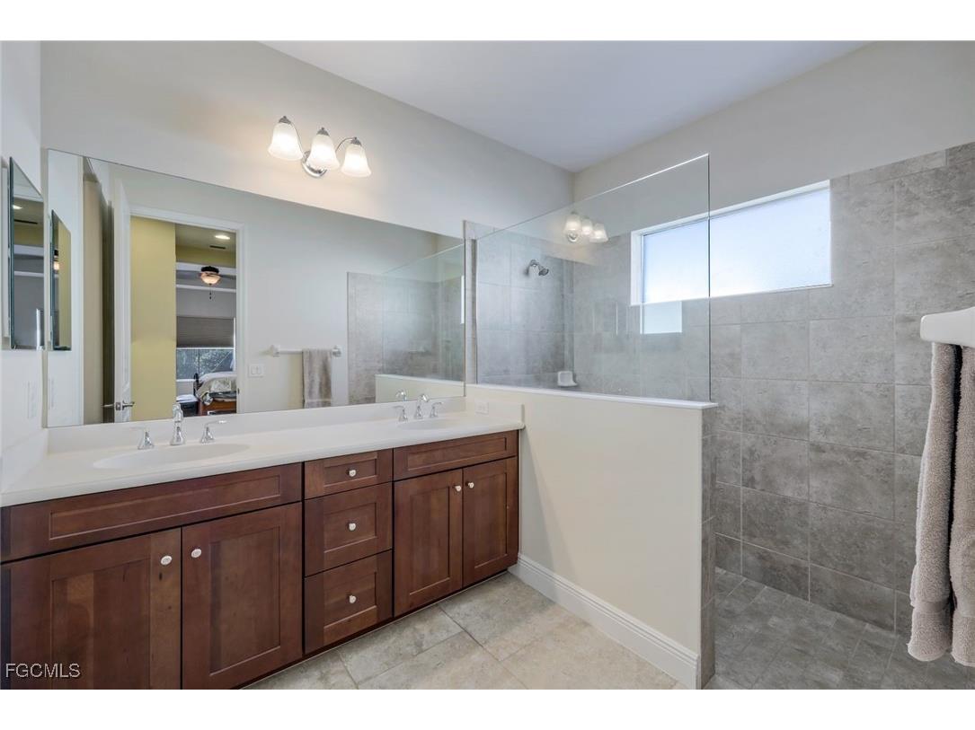 8602 Big Mangrove Drive Fort Myers FL 33908 2025012478 image14