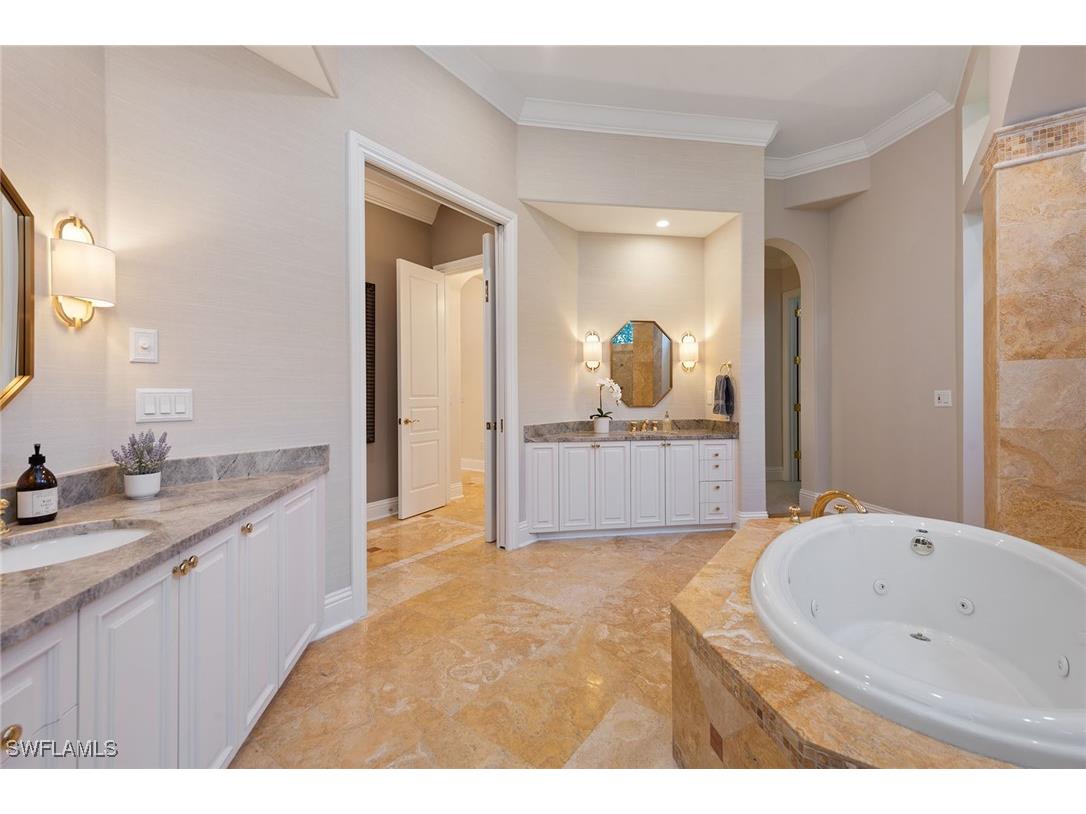 8604 Majorca Lane Naples FL 34114 225078660 image18