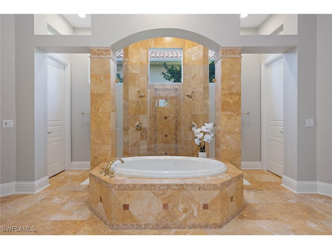 8604 Majorca Lane Naples FL 34114 225078660 image19