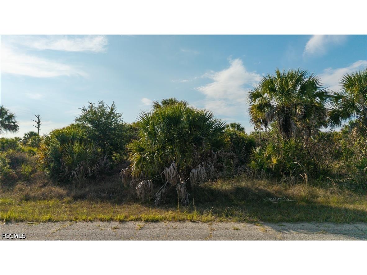 8606 Fireglow Circle North Port FL 34288 2026022435 image15