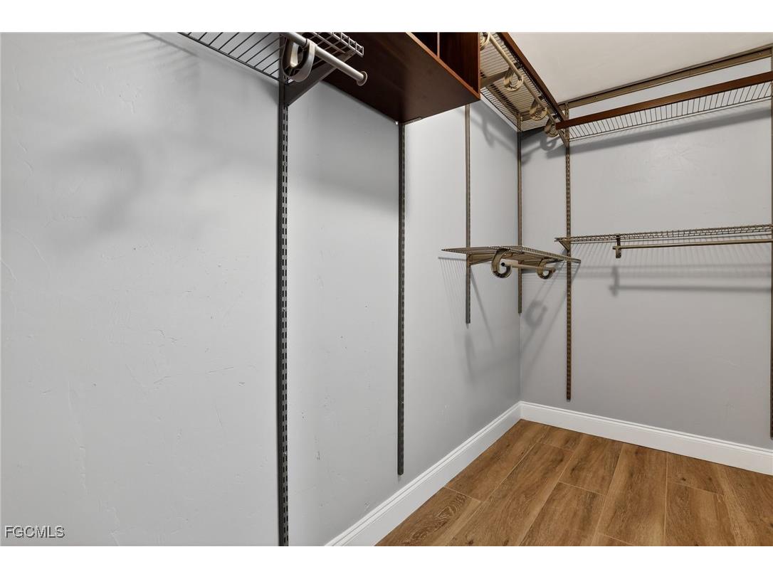 8607 Chatham Street Fort Myers FL 33907 2025022324 image25