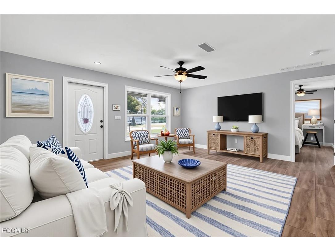 8607 Chatham Street Fort Myers FL 33907 2025022324 image3