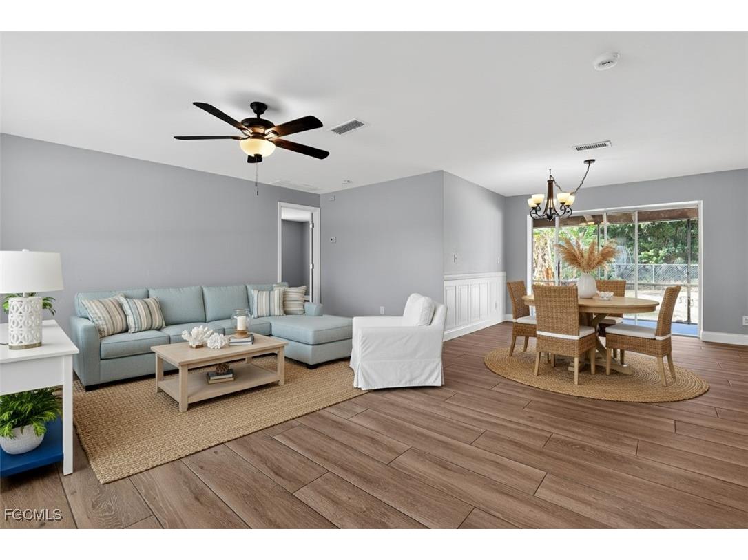 8607 Chatham Street Fort Myers FL 33907 2025022324 image5