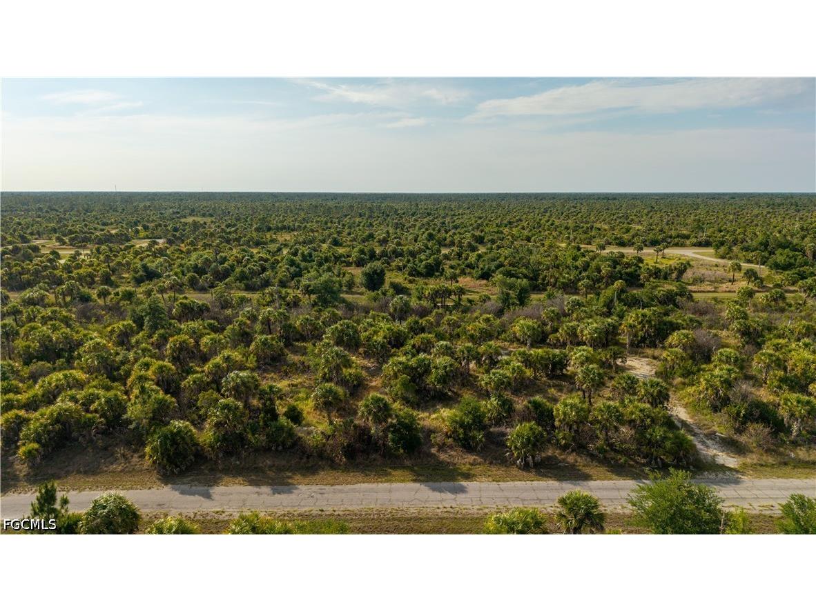 8607 Fireglow Circle North Port FL 34288 2026022427 image3