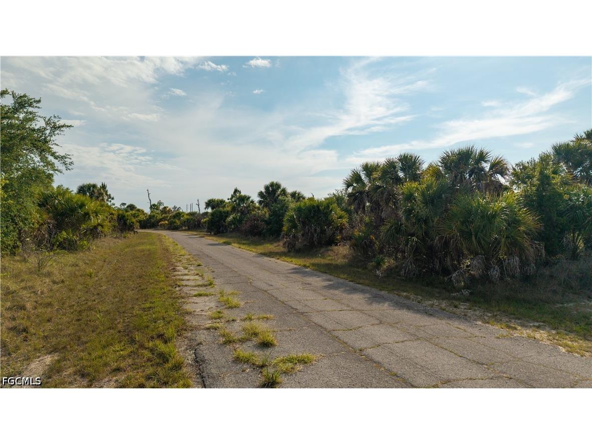 8607 Fireglow Circle North Port FL 34288 2026022427 image9